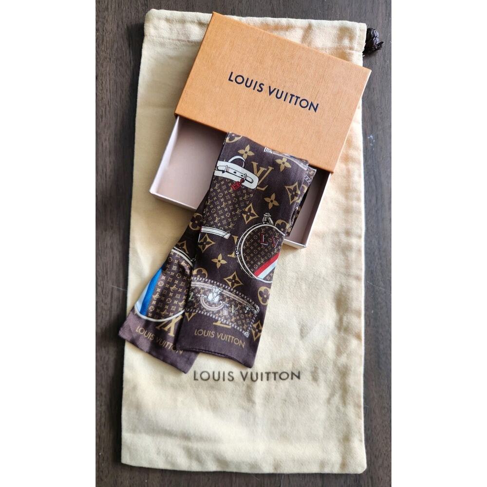 Louis Vuitton Monogram Bandeau Scarf Trunks Silk Scarf With Box /Dustbag 48 In